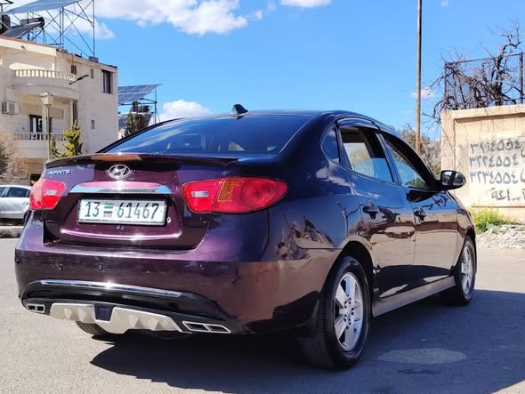 هيونداي افانتي 2009 - صورة 2