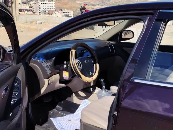 هيونداي افانتي 2009 - صورة 3