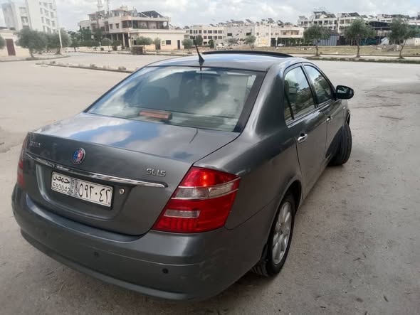 جيلي 550 2010 - صورة 4