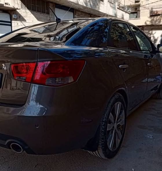 كيا فورتي 2010 - صورة 5