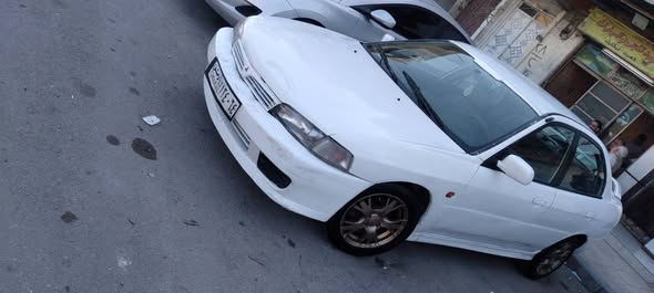 ميتسوبيشي لانسر 1998 - صورة 2