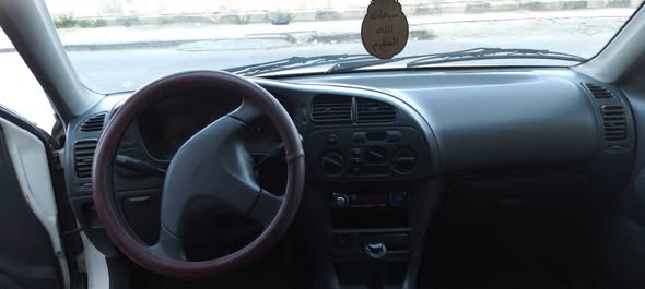 ميتسوبيشي لانسر 1998 - صورة 4