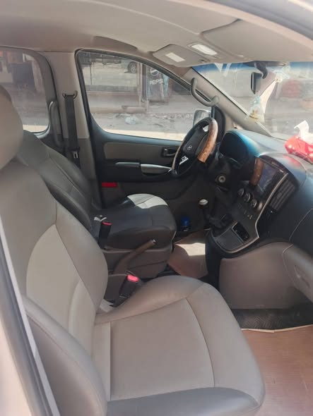 هيونداي اتش 1 2010 - صورة 2