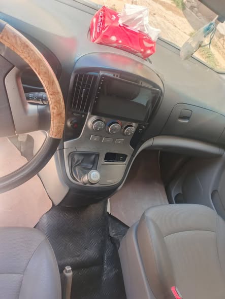 هيونداي اتش 1 2010 - صورة 3