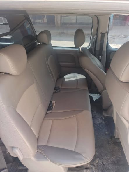 هيونداي اتش 1 2010 - صورة 4