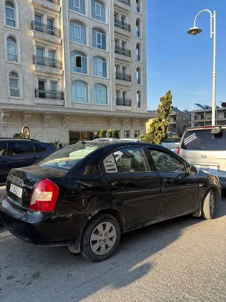 هيونداي فيرنا 2007 - صورة 2