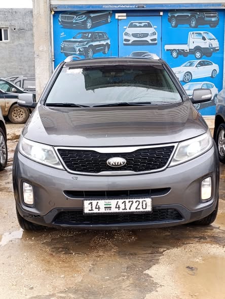 كيا سيرنتو 2013 - صورة 1