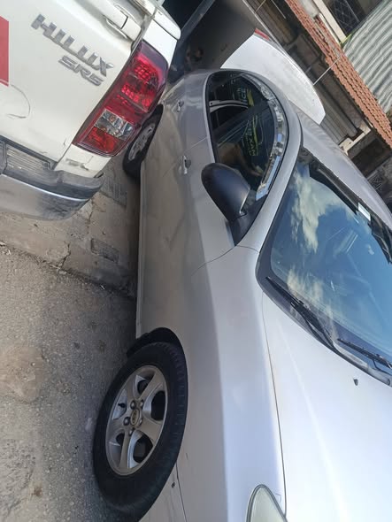 هونداي افانتي 2007 - صورة 4