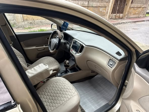 كيا ريو 2009 - صورة 5