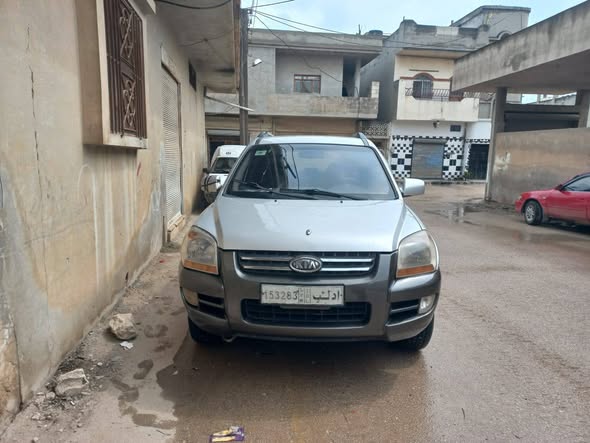 كيا سبورتاج 2005 - صورة 2