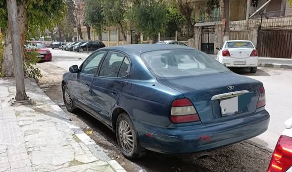 دايو لوغينزا 1998 - صورة 1