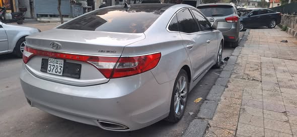 هونداي ازيرا 2011 - صورة 4