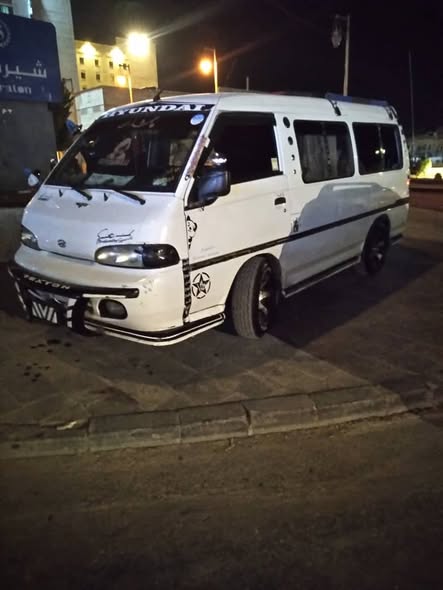 هيونداي غريس 1999 - صورة 2