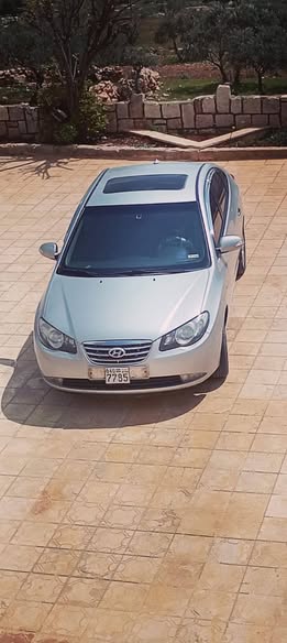 هيونداي افانتي 2011 - صورة 2