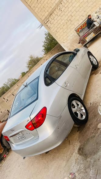 هيونداي افانتي 2011 - صورة 4