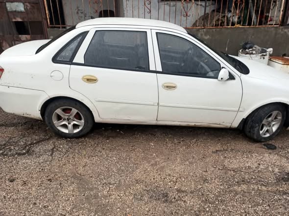 ليفان 520 2008 - صورة 3