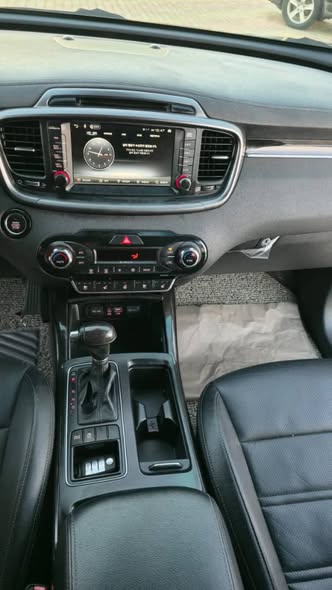 كيا سيرنتو 2015 - صورة 2