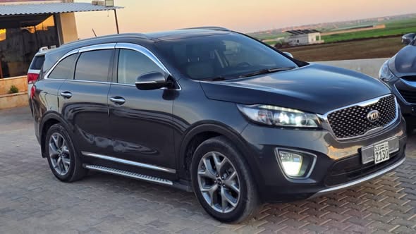 كيا سيرنتو 2015 - صورة 3