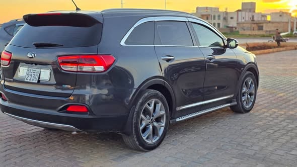 كيا سيرنتو 2015 - صورة 4