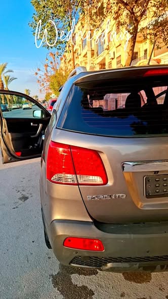 كيا سورينتو 2011 - صورة 3