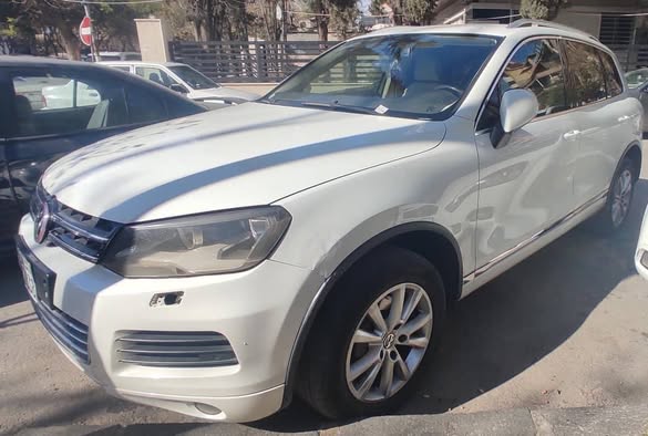 فولكس فاجن طوارق 2015 - صورة 2