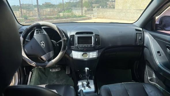 هيونداي أفانتي 2010 - صورة 5