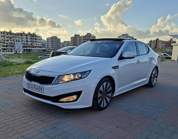 كيا K5 2011 - صورة 2