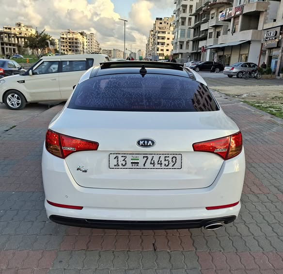 كيا K5 2011 - صورة 4