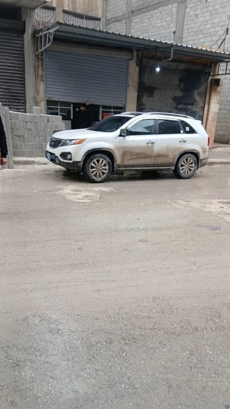 كيا سورينتو 2010 - صورة 4