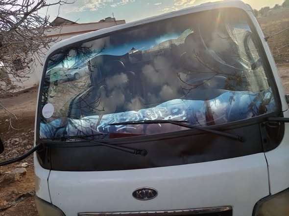 كيا بونغو 2002 - صورة 2