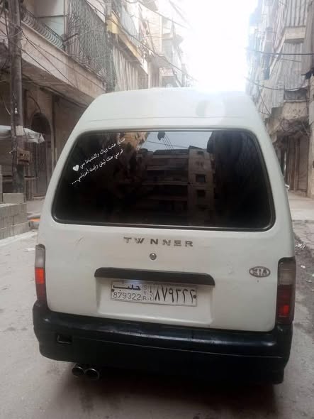 كيا تاونر 2002 - صورة 3