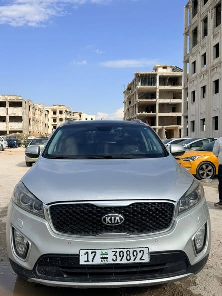 كيا سورينتو 2016 - صورة 2