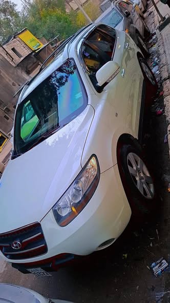 هيونداي سنتافيه 2009 - صورة 2