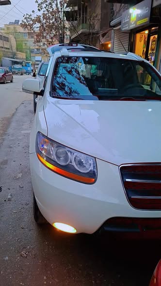 هيونداي سنتافيه 2009 - صورة 4