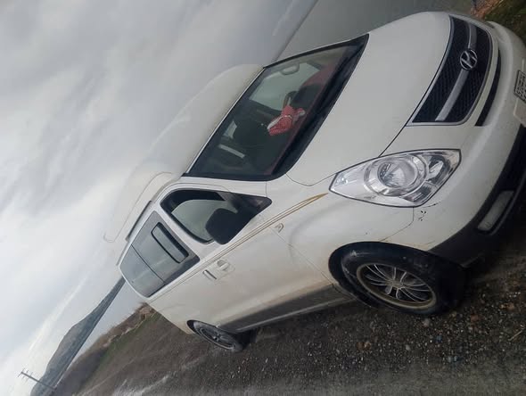 هيونداي اتش 1 2012 - صورة 1