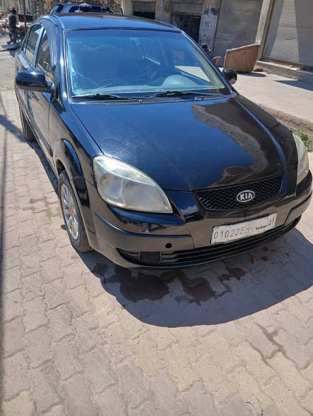 كيا ريو 2010 - صورة 2