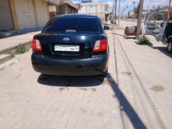 كيا ريو 2010 - صورة 5