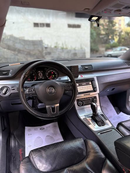 فولكس فاجن باسات 2008 - صورة 1