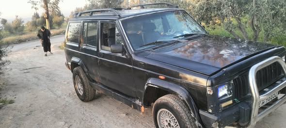 جيب شيروكي 1999 - صورة 2