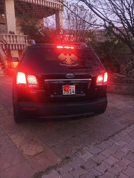 كيا سورينتو 2010 - صورة 2