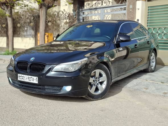 بي إم دبليو 520i 2008 - صورة 2