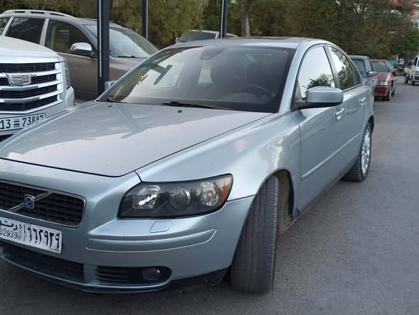 فولفو S40 2008 - صورة 2