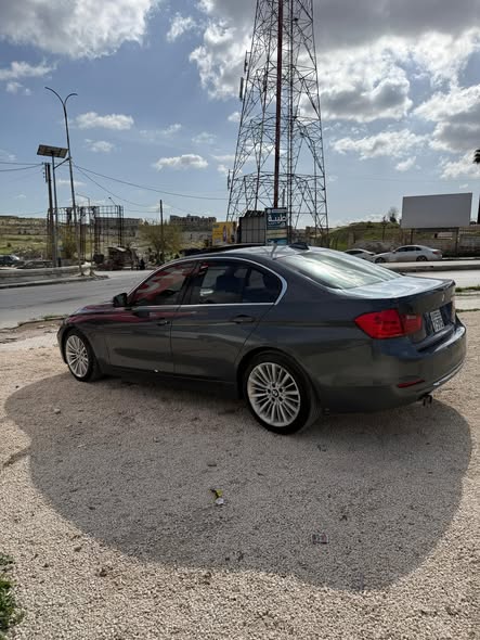 بي إم دبليو 328i 2013 - صورة 1