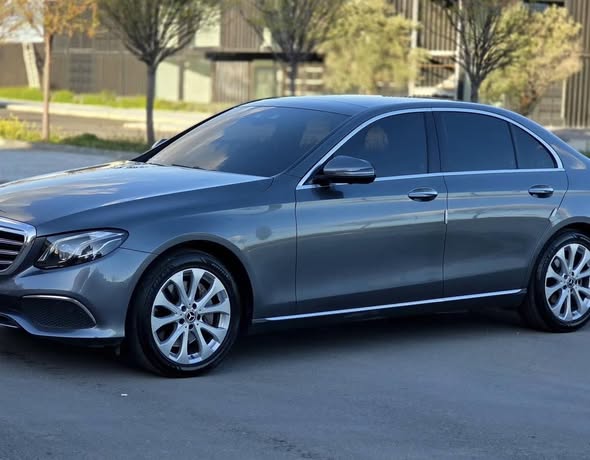 مرسيدس اي 300 2019 - صورة 3