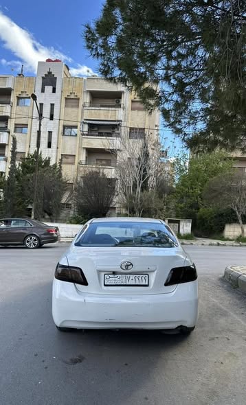 تويوتا كامري 2011 - صورة 4