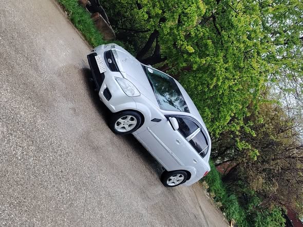 كيا ريو 2006 - صورة 3