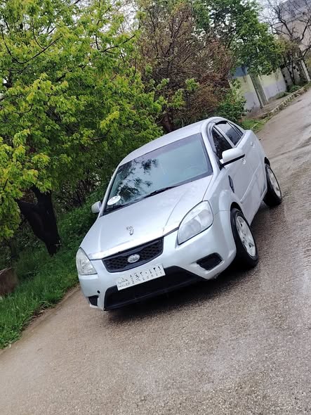 كيا ريو 2006 - صورة 4