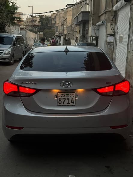 هيونداي افانتي 2014 - صورة 3