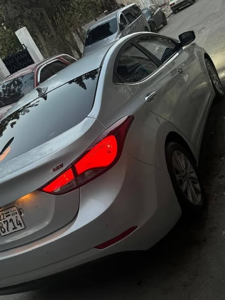 هيونداي افانتي 2014 - صورة 5