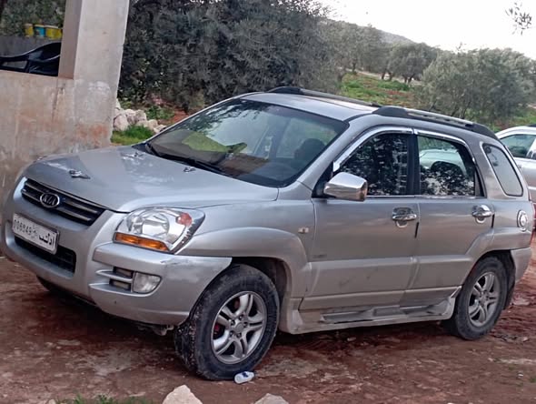 كيا سبورتاج 2005 - صورة 4